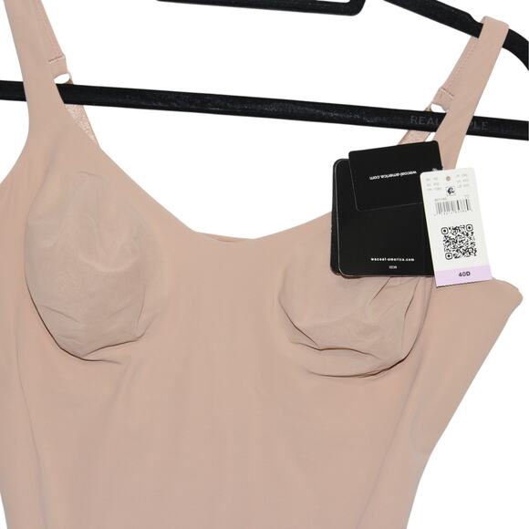 Wacoal Firm Control Hidden Underwire Seamless Body Shaper Size 40D NWT - Picture 3 of 5